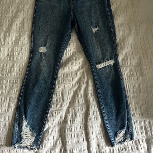 Good American Good Curve Jeans - Picture 2 of 3
